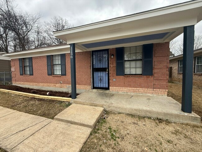 Building Photo - 1156 Fields Rd