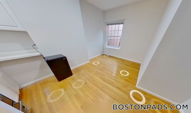 179 St Botolph St Unit 7