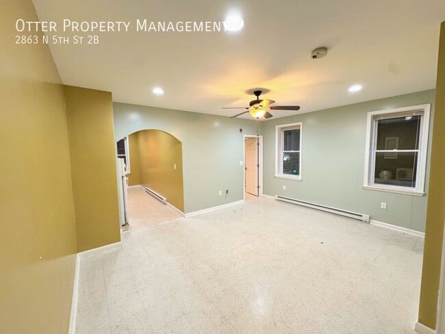 Photo - 2863 N 5th St