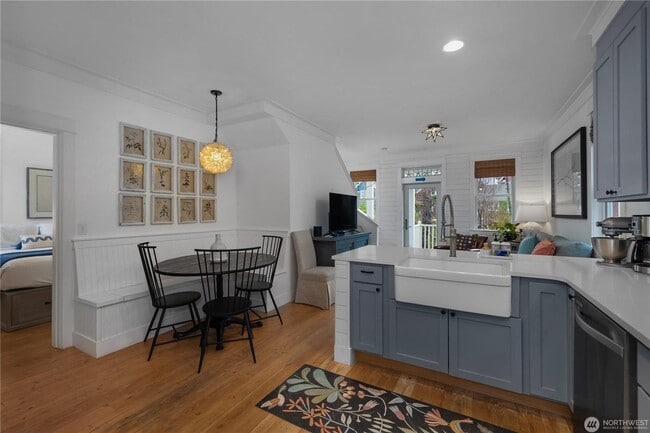 Photo - 31 Sellwood Ln
