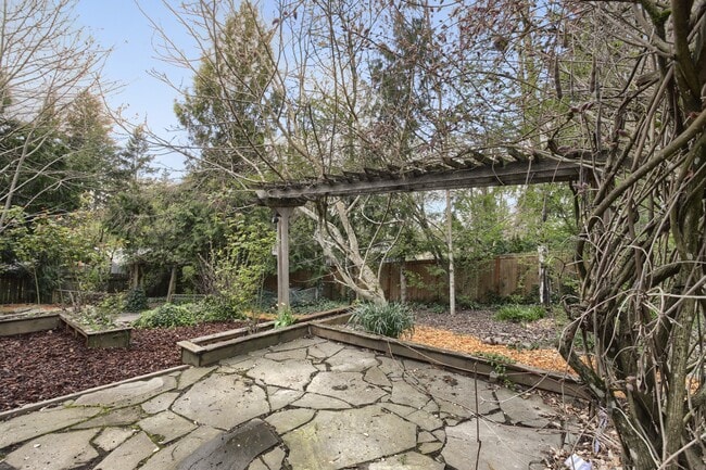 Photo - 1707 SW Binford Lake Pkwy