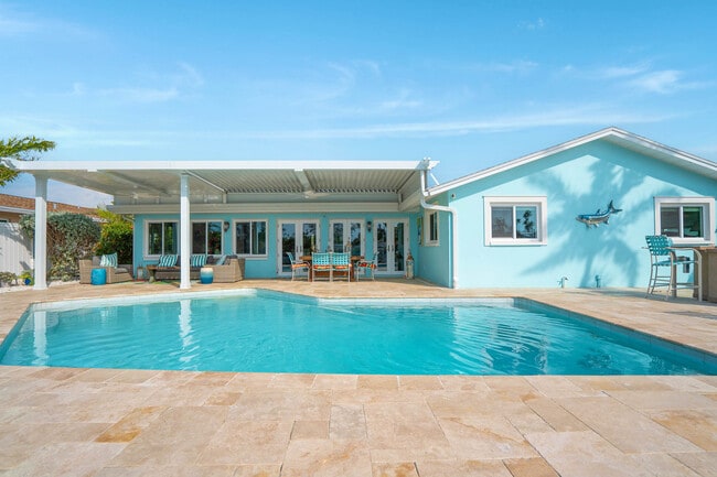 Photo - 2910 Alton Dr