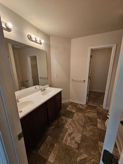 Photo - 2085 Belmont Circle Northeast