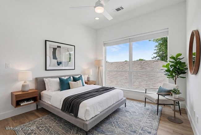 Photo - 2217 N Fitzhugh Ave Unit 302