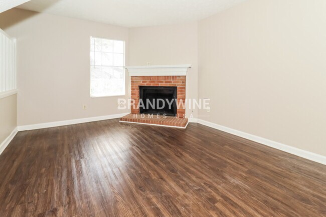 Photo - 1228 Mill Lake Cir