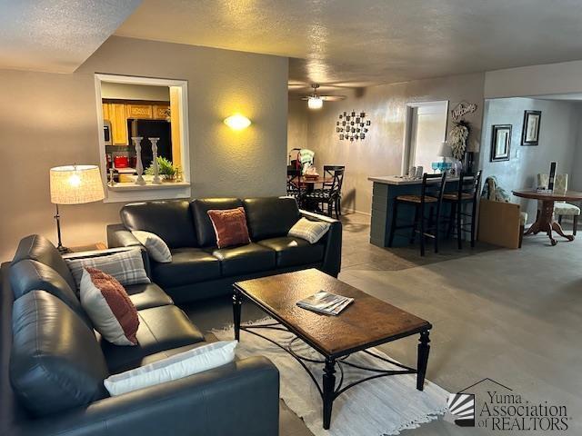 Building Photo - 1480 S 7th Ave