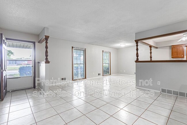 Photo - 4327 Sterling Ave