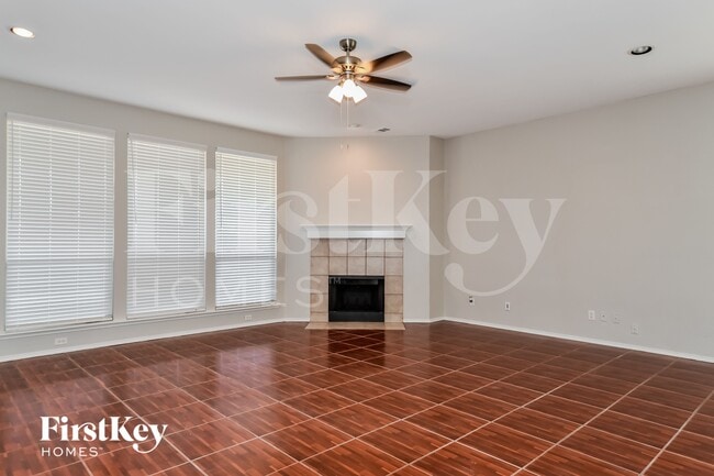 Photo - 4203 Lucy Ln