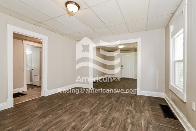 Photo - 2220 Grand Ave