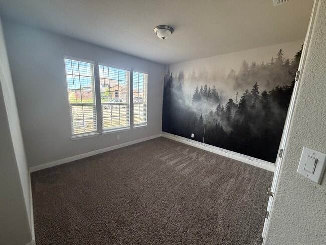 1404 Pleasanton Rd