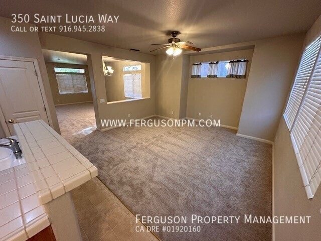 Photo - 350 St Lucia Way