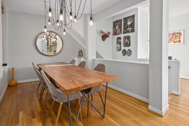 Photo - 3 Washington Cir NW Unit 103