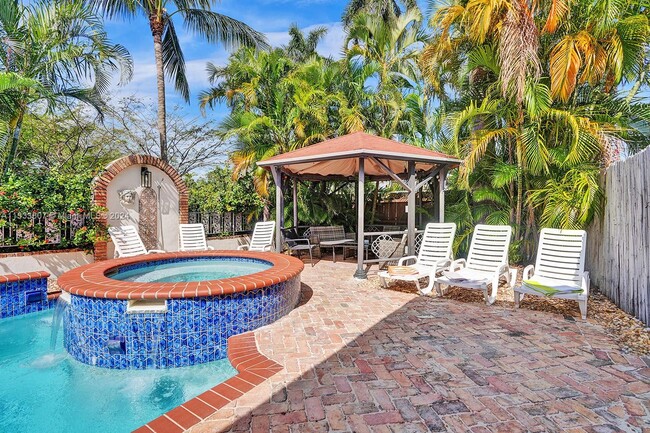 Photo - 1049 N Southlake Dr