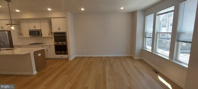 Photo - 2580 Hopton Ln