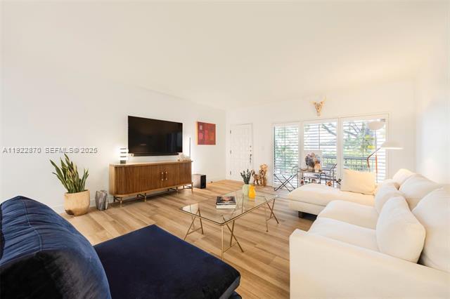 Building Photo - Biltmore Court Villas Unit 4