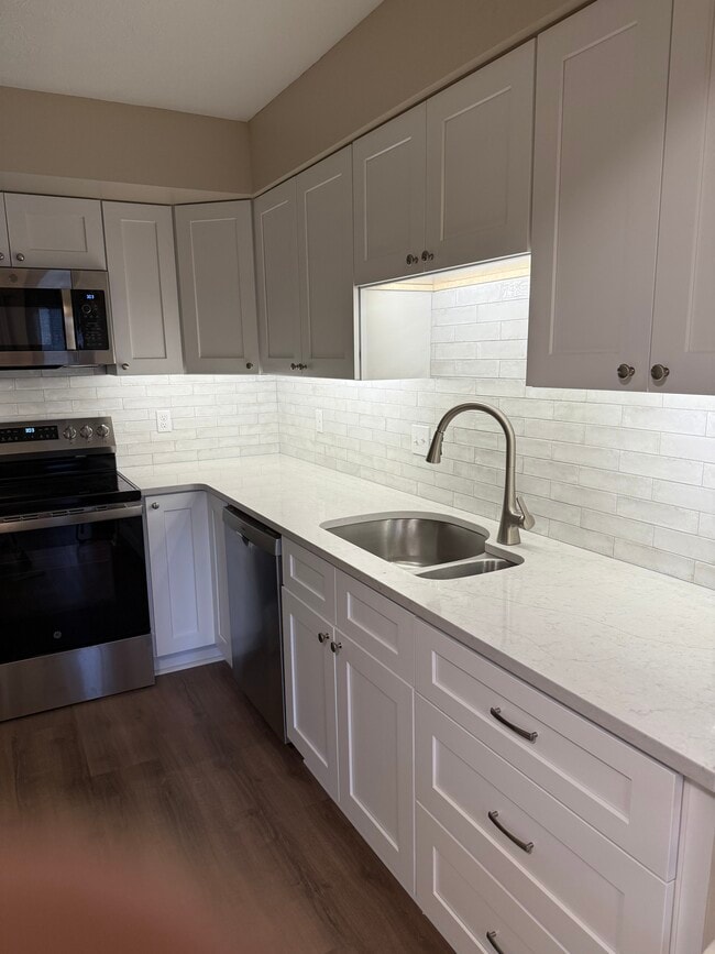 Photo - 1390 Cedarwood Dr Unit 1390 Cedarwood Dr  D1