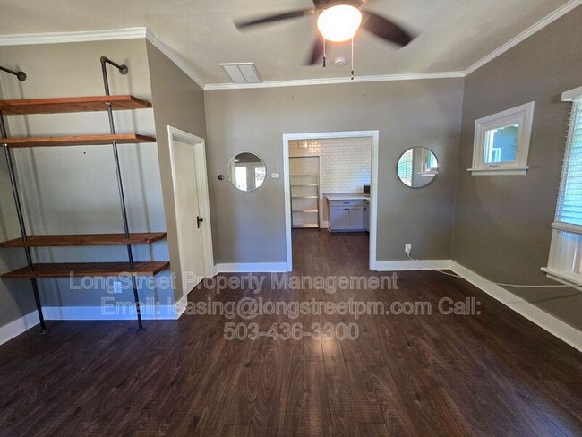 Photo - 117 NW 11th St