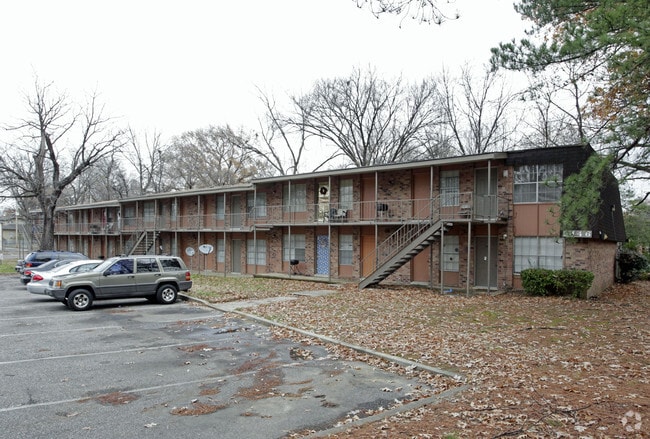 Building Photo - Carnes Manor Apartments