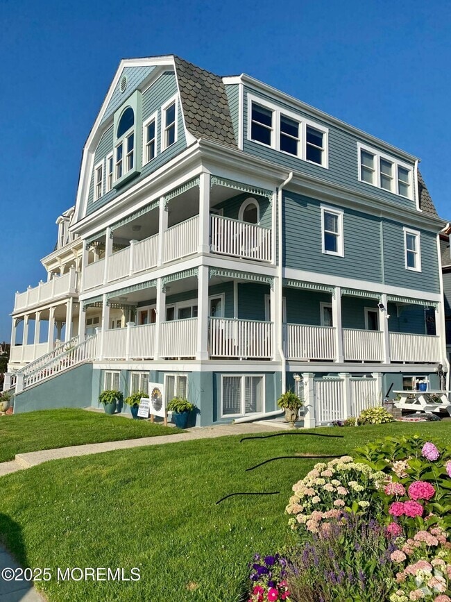 Building Photo - 27 Ocean Ave N Rental