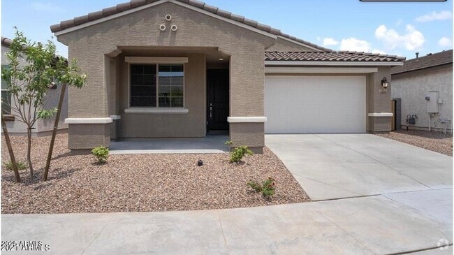Building Photo - 10724 W San Juan Ave Rental