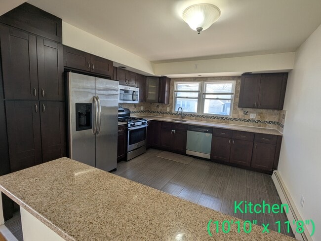 Photo - 437 2nd St Unit #2