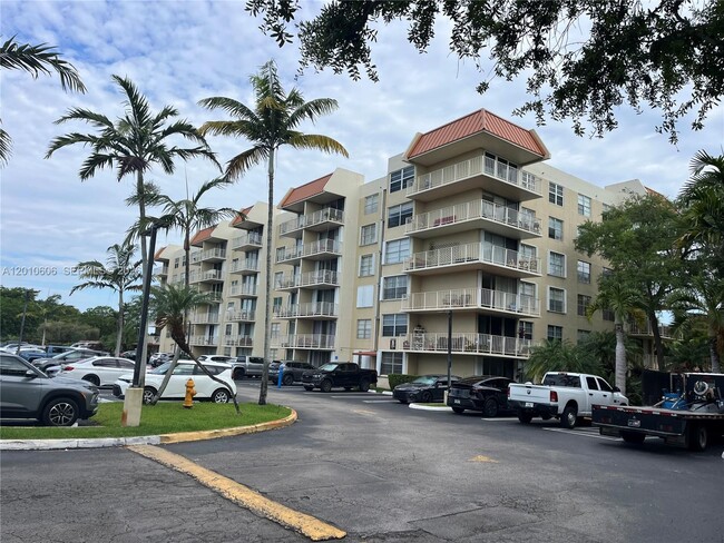 Photo - 13120 SW 92nd Ave Unit B-208