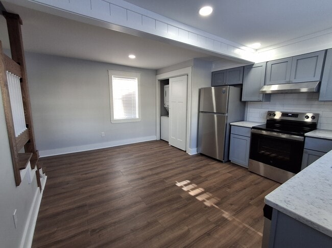 Photo - 27 Oak St Unidad #2