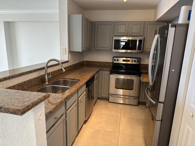 Building Photo - 1801 N Flagler Dr Unit 701 Rental
