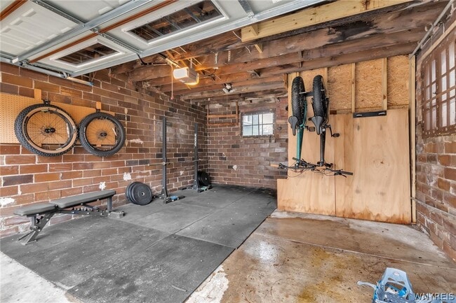 Photo - 175 Dorchester Rd