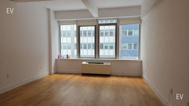 Photo - 50 Murray St Unit ev14