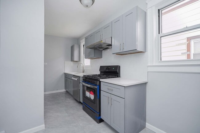Photo - 350 Cary Ave Unit 1