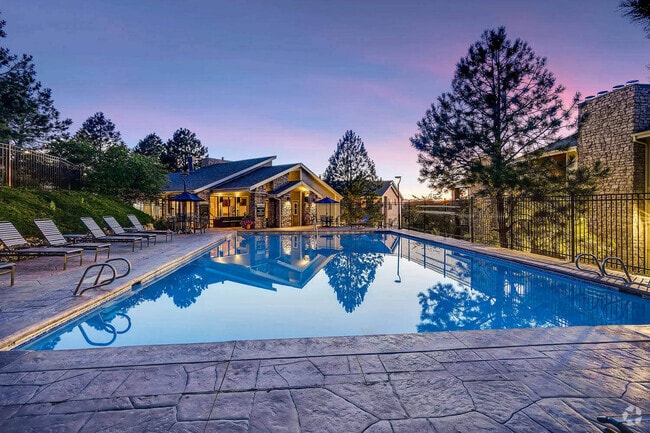 Building Photo - Vistas at Plum Creek Rental