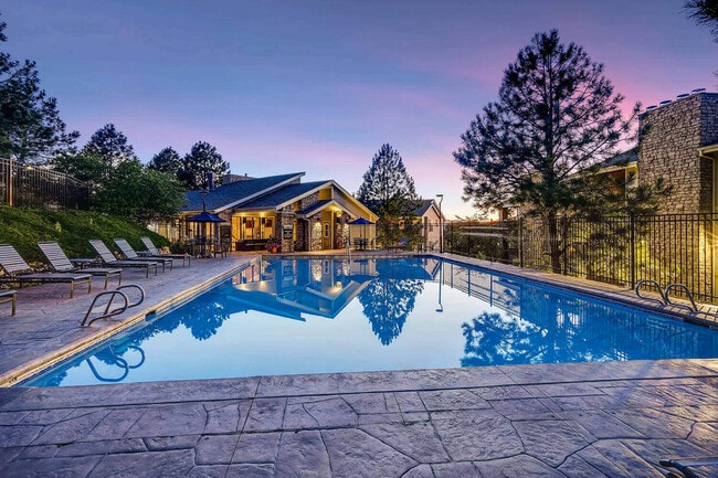 Vistas at Plum Creek - Vistas at Plum Creek Apartments