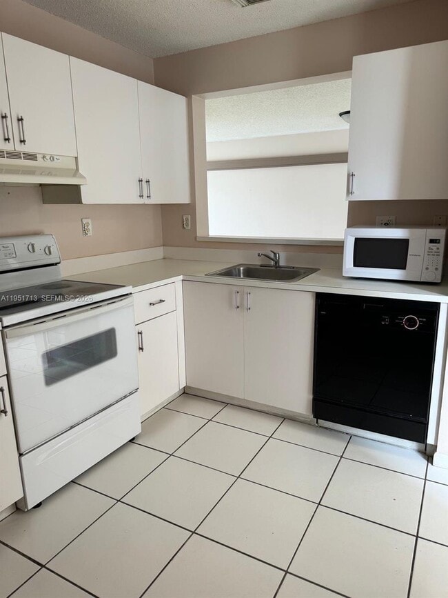 Photo - 12527 NW 11th Ln Unit 204