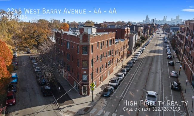 Building Photo - 2245 W Barry Ave Unit 4A