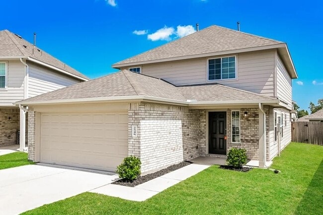 Building Photo - 2546 Grayling Dr