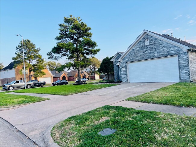 Photo - 20803 Lavenderwood Dr