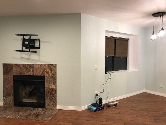 Living/Dining Rooms - 9725 Mesa Springs Way Unit 181