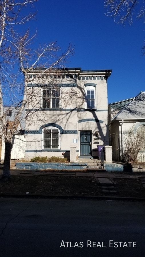 Photo - 2225 W 31st-