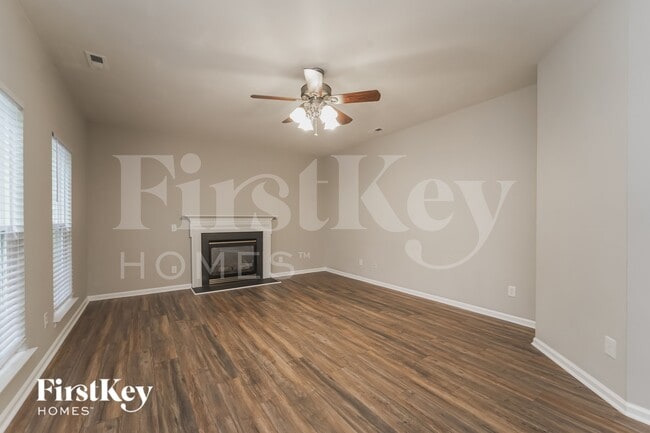 Photo - 13413 Edgetree Dr