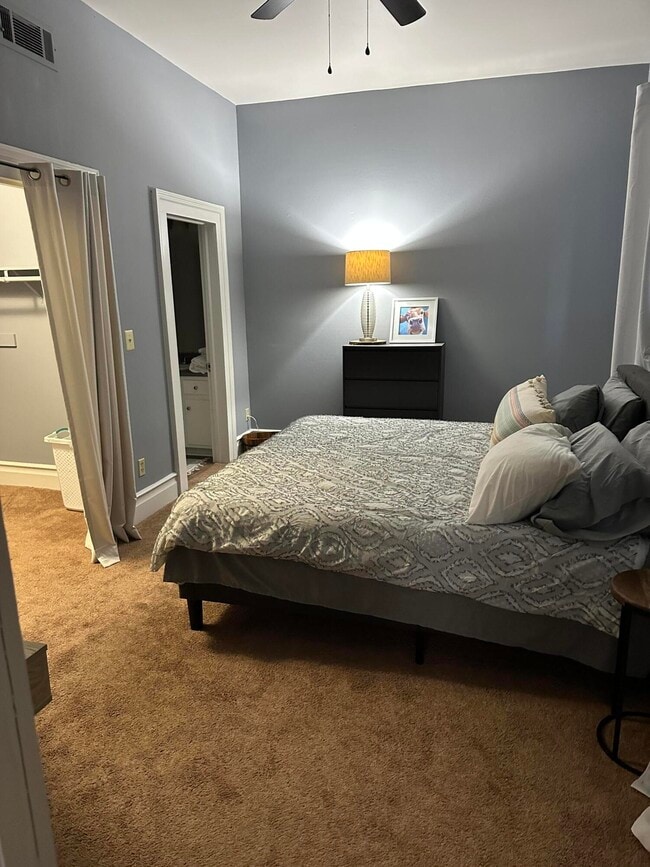 Photo - 133 Broad St