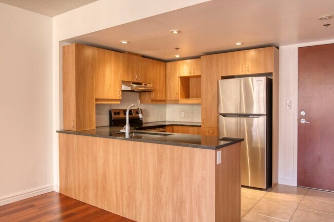 Photo - 2700 Rufus Rockhead Unit 103