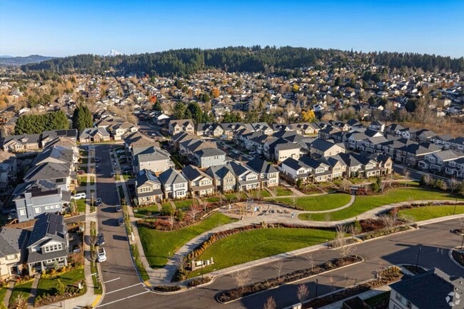 Photo - Newer Construction 5 Bedroom Home in East Ridge at River Terrace in Tigard