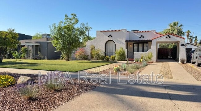 Building Photo - 1533 W Willetta St Rental