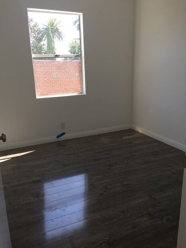 Photo - 4870 W Adams Blvd Unit # 0.5