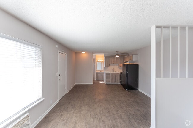 Studio - 460 SF