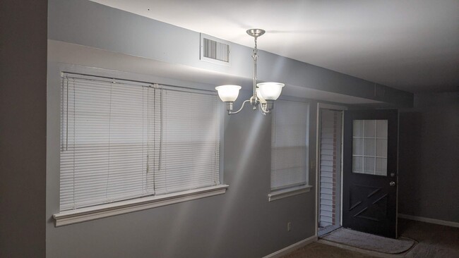 Photo - Quiet 1 Bedroom Convenient to Hershey Med ... Unit Apt E