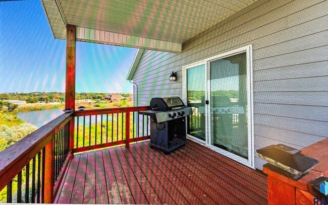 Photo - Beautiful 4 Bedroom Home for Rent