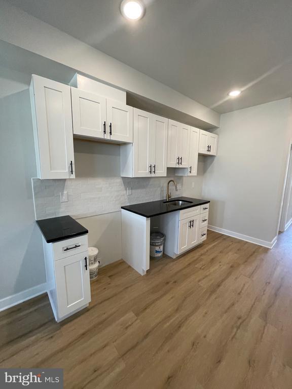 Photo - 153 W Cumberland St