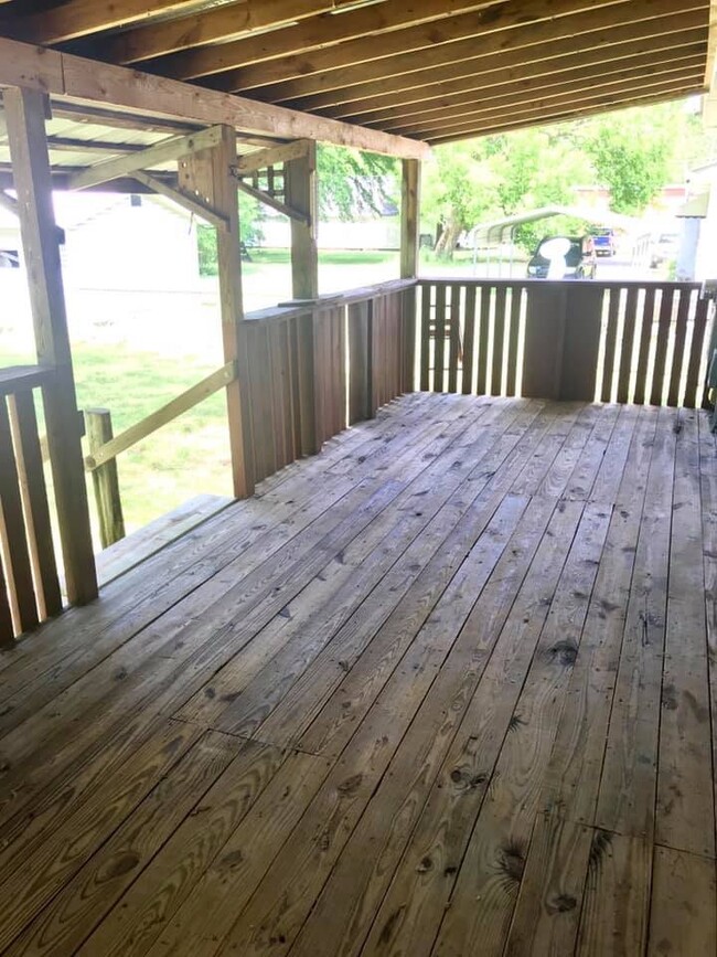 Large Back Deck - 294 1st Ave House